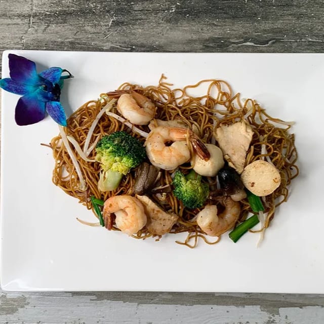 Fried Egg Noodle.